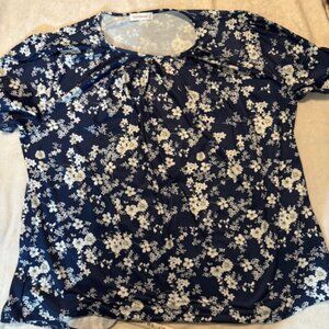 Fantaslook Women's XXXL Short Sleeve Blue Floral Blouse
